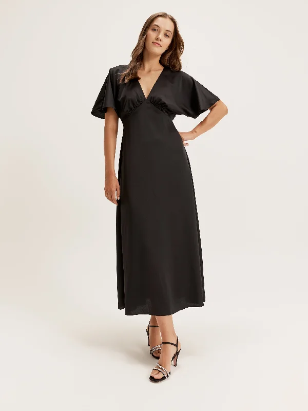 black maxi dresses online -Maxi dress with sporty look,Montreal Sleeved Dress