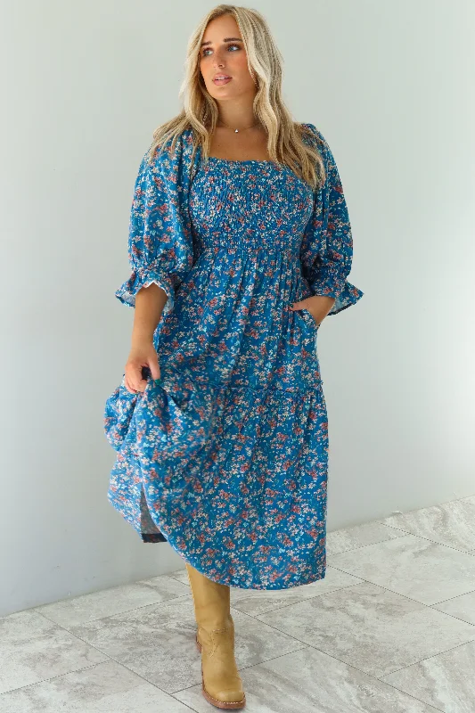 elegant maxi dresses online -Maxi dress with romantic style,Do You Think Of Me Maxi Dress: Blue/Multi Floral