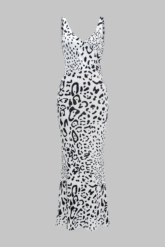 white maxi dresses for date -Maxi dress with utility style,Abstract Print V-neck Sleeveless Maxi Dress