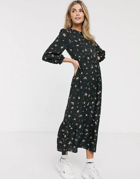 stylish midi dresses for work -Midi dress with bow accents,Volume Sleeve Midi Dress with Tiered Skirt in Ditsy Floral-Black