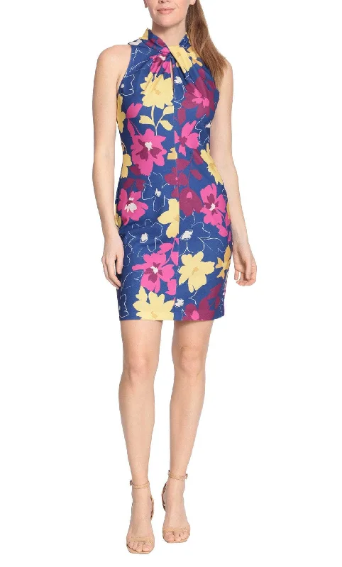 Cocktail dress with strapless designLondon Times T6321M - Halter Floral Printed Cocktail Dress