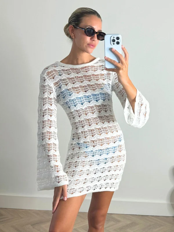 Mini Dresses with Twist Edge -Mini dress with illusion necklineNEW FIT Ocean Long Sleeve Lace Back Mini dress / White