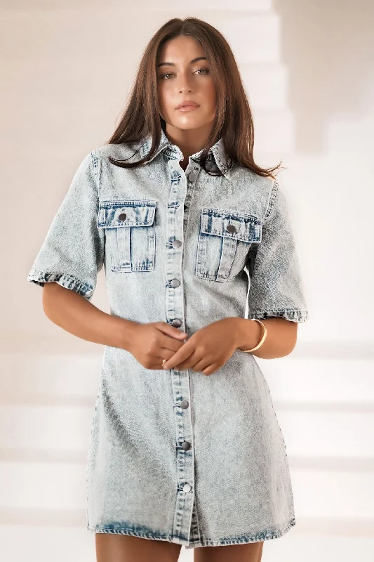 Mini Dresses for Night Edge -Mini dress with sweetheart necklineTatum Denim Mini Dress Sky Blue